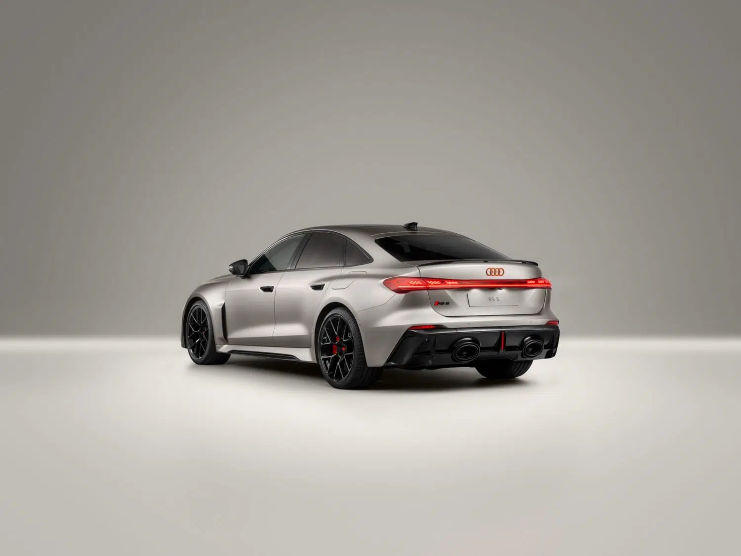 Audi-F1-R26-RS5