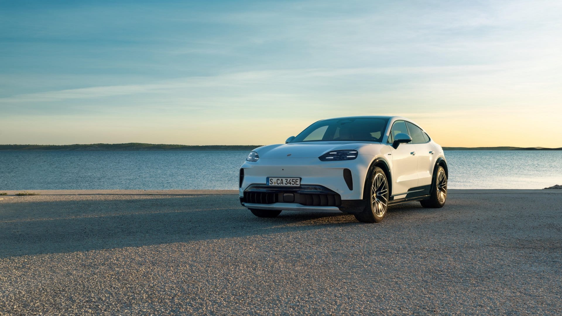 porsche-cayenne-electrique-coupe