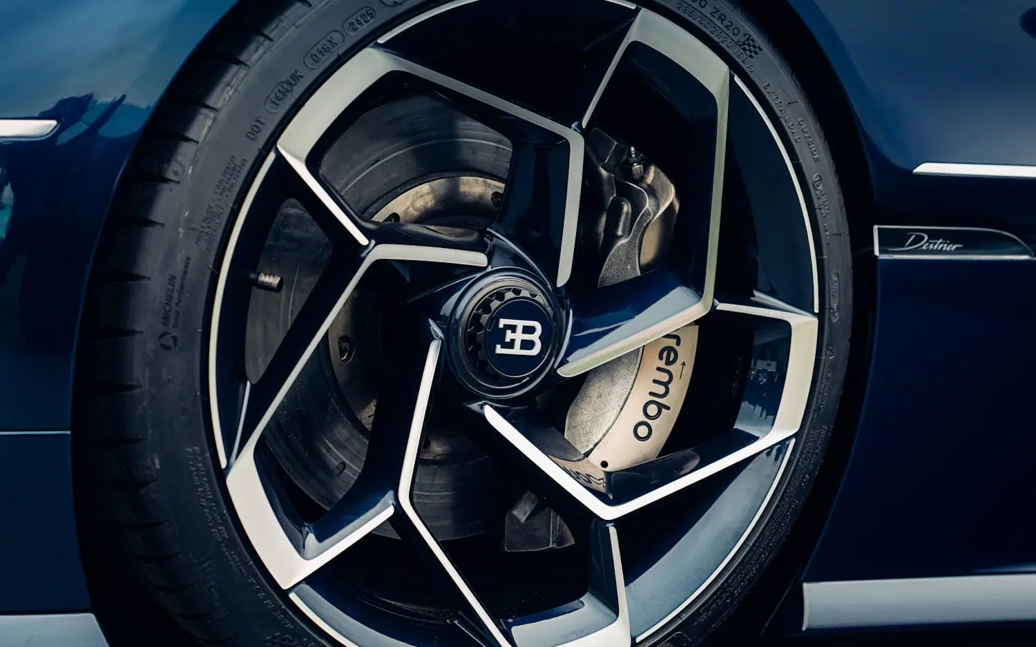 bugatti-destrier