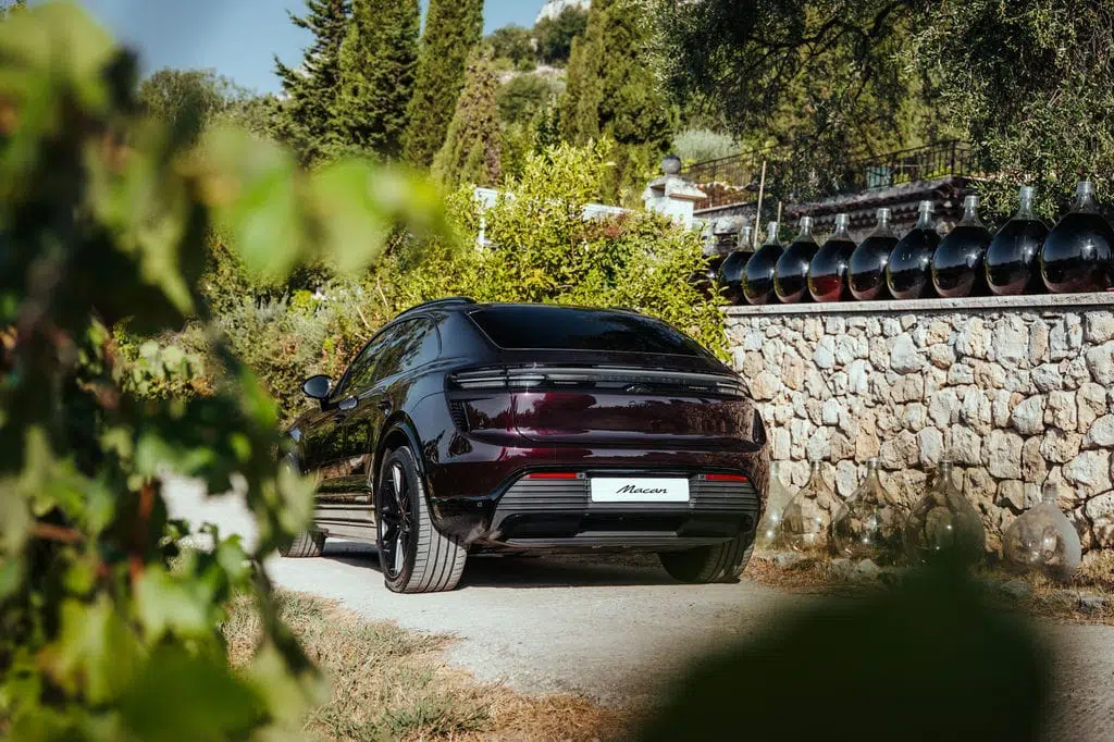 porsche-macan-turbo-8